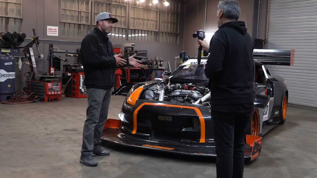 GT-R Topic Hub