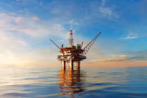 Offshore,Platform,Or,Oil,Rig,In,The,Open,Ocean,Producing